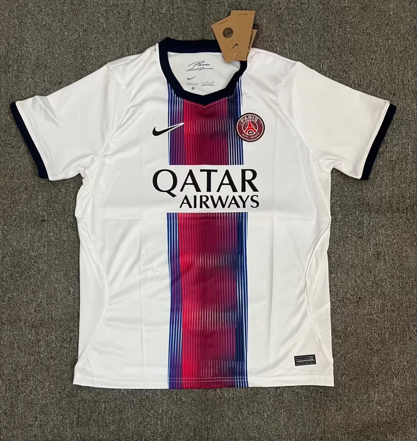 AAA Quality Paris St Germain 26/27 Away White Soccer Jersey